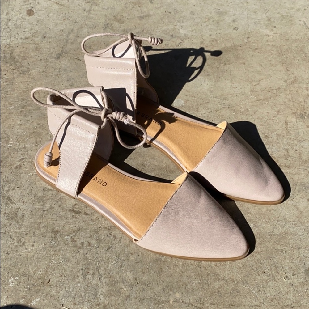 Pink lucky brand sandals